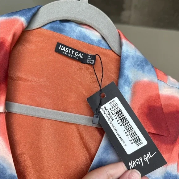 NWT NASTY GAL Abstract Brown Blue Cutout Maxi Dress Sz 8 US (12 UK) Long Sleeve - Picture 3 of 5